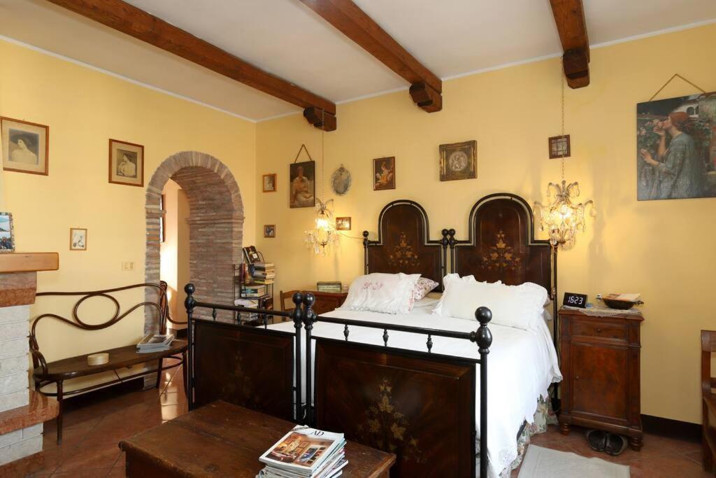 La Residenza Del Cardinale Villa Vaiano  Exterior photo